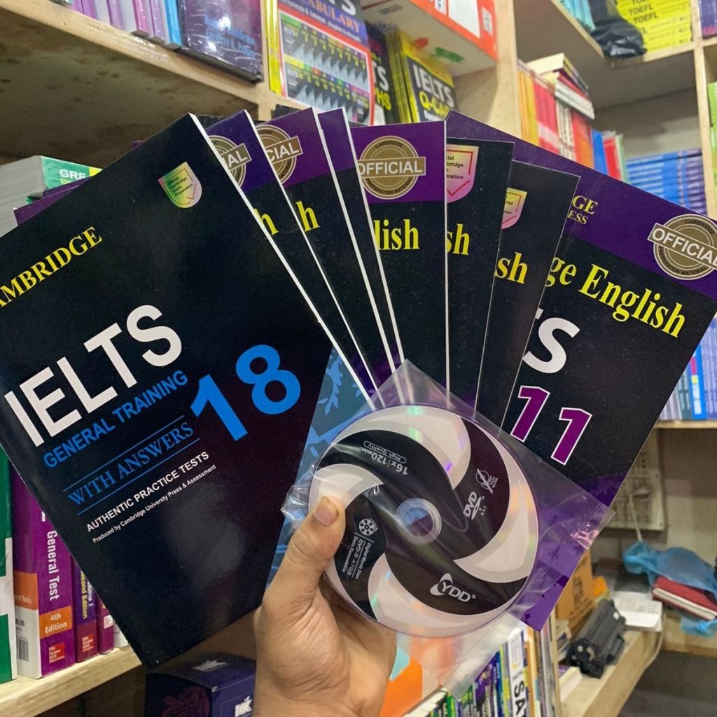 Cambridge IELTS With Answer 11-18 Book (General) With DVD (News Print)